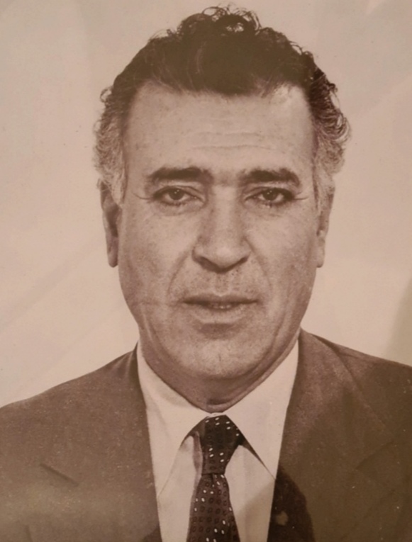 Mohamed Messaged KELLOU1963 to 1964